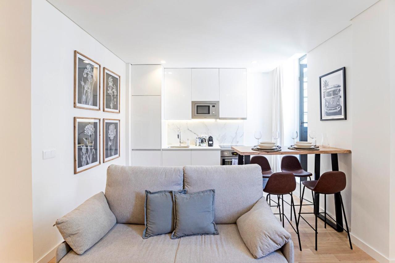 Brand New 1Bd Apart. W/Ac By Lovelystay Porto Exteriér fotografie